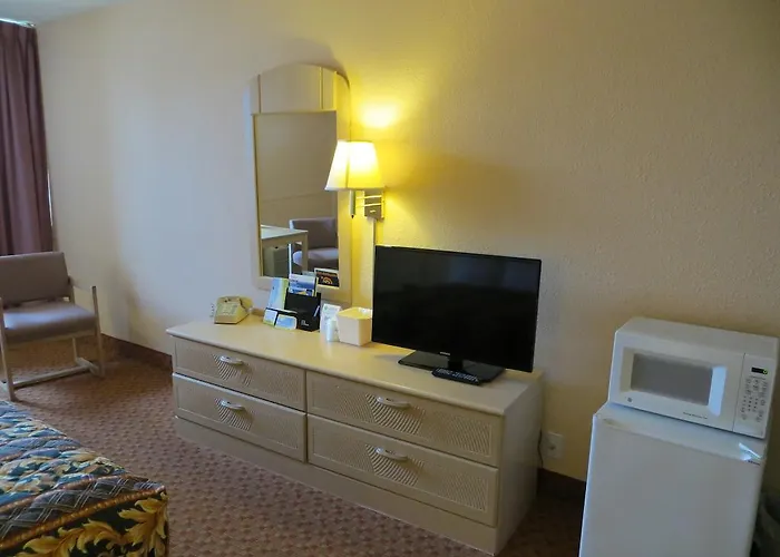 Days By Wyndham Hotel