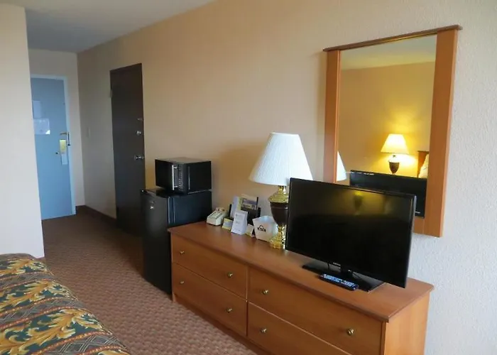 Days By Wyndham Hotel